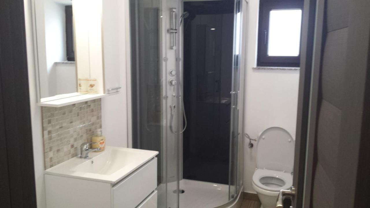 Apartament Mario Apartment เรอเดออุตสิ ภายนอก รูปภาพ